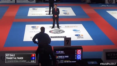 Kit Dale vs Thabet Al Taher 2017 World Pro