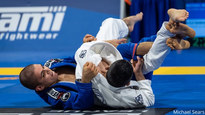 2020 Official Gi Season Preview: Male Rooster