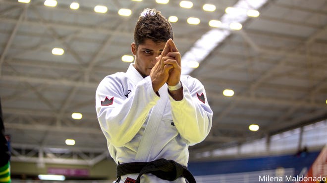Fabricio Andrey e o equilíbrio para vencer e dar show no IBJJF The Crown