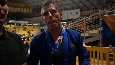 "I'm Only Warming Up" Says 2 Time World Champ Tainan Dalpra